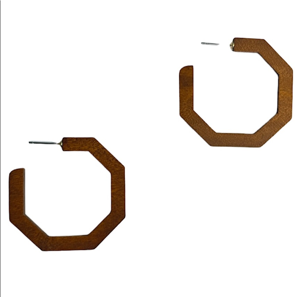 NALLIE WOODEN HOOP EARRINGS